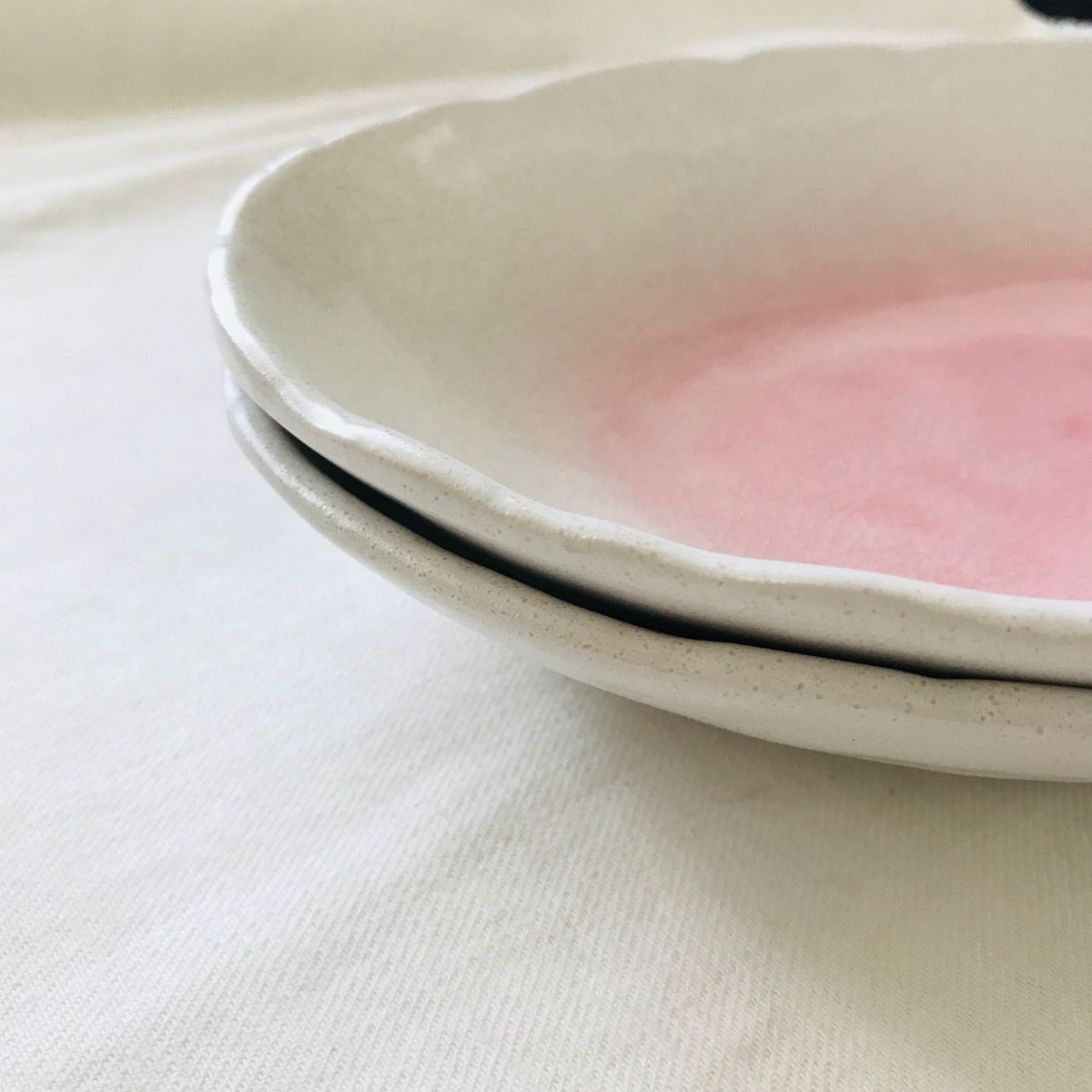 【2枚価格】トルコブルー・ピンク　ペア　カレー皿. 楕円皿・煮物鉢  瀬戸焼　オーバルボウル　春色　パステルカラー