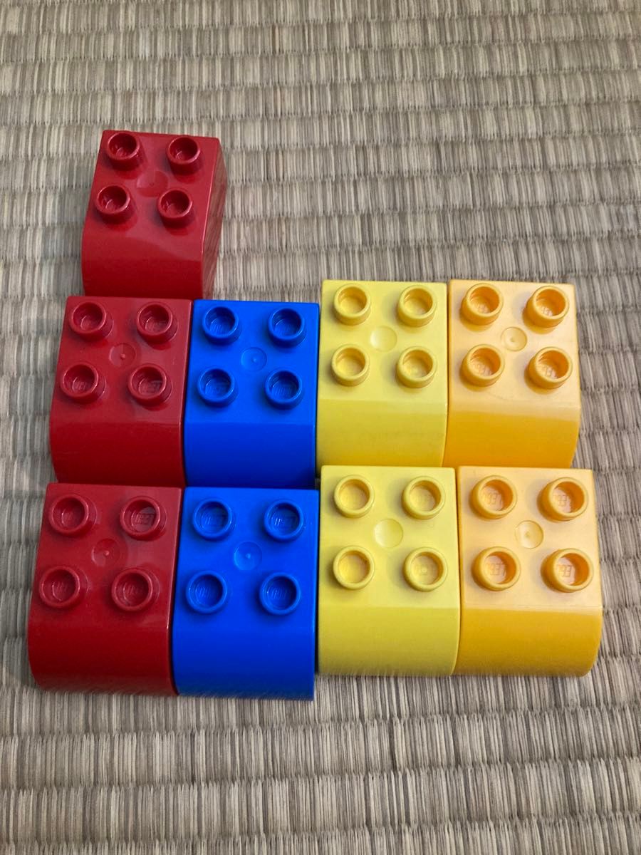 LEGO レゴデュプロ レッド ブルー　イエロー　レゴパーツ レゴ  レゴブロック デュプロ　　ななめ　9個セット　used 