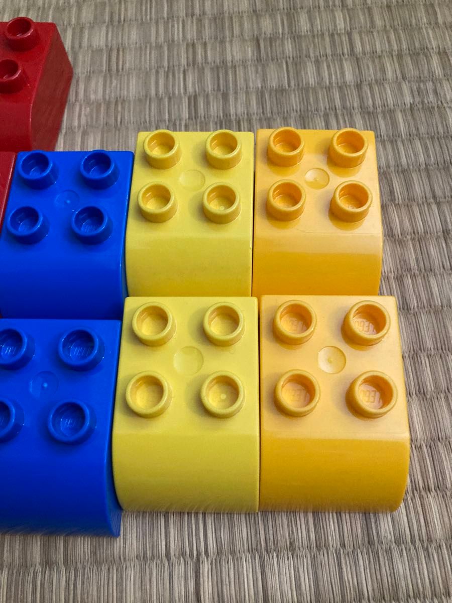 LEGO レゴデュプロ レッド ブルー　イエロー　レゴパーツ レゴ  レゴブロック デュプロ　　ななめ　9個セット　used 