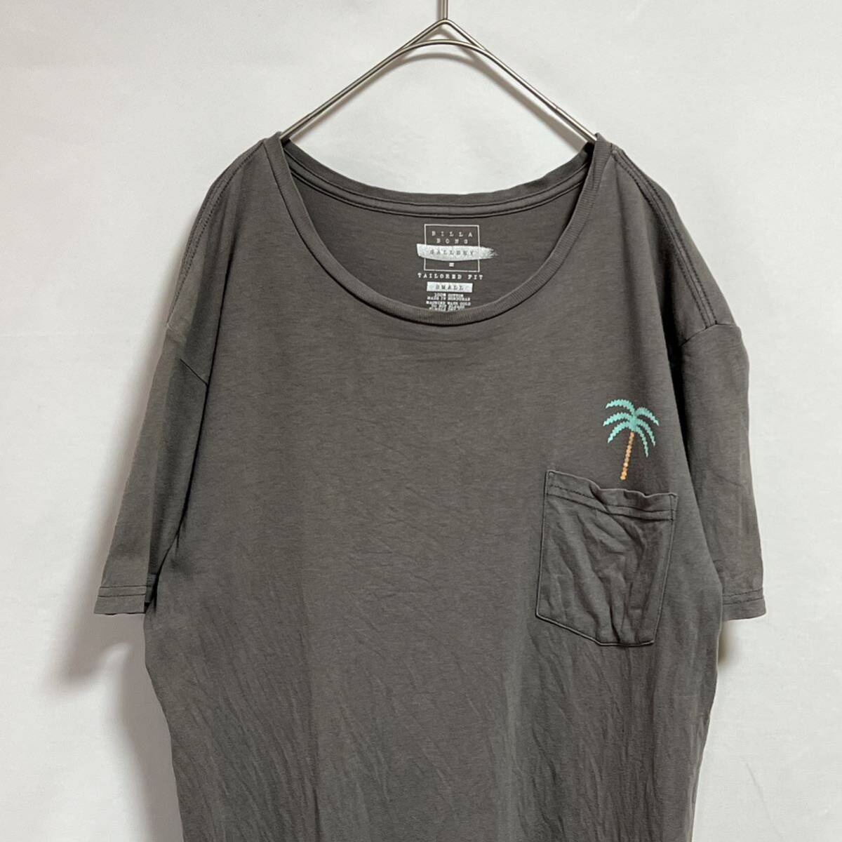 BILLABONG ビラボン　半袖Tシャツ ポケットTシャツ　ヤシの木　バックプリント　サイズS_画像1