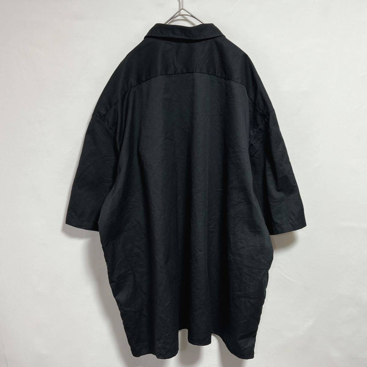 Dickies ディッキーズ　ワークシャツ　半袖シャツ ワンポイントロゴ　ブラック　ビッグサイズ4XL オーバーサイズ　ビッグシルエット_画像2