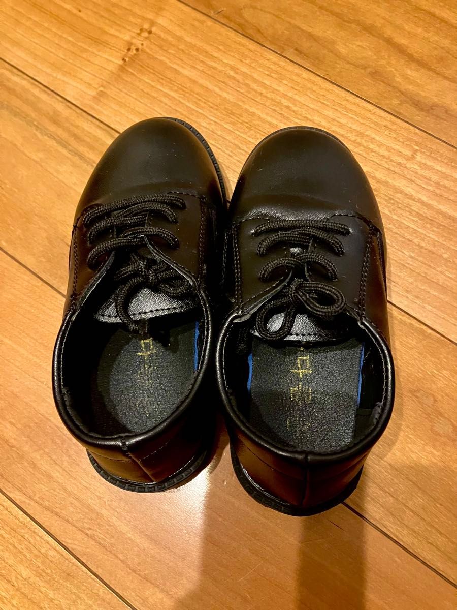 冠婚葬祭　フォーマルシューズ　卒園式　入学式　黒　靴　18.5
