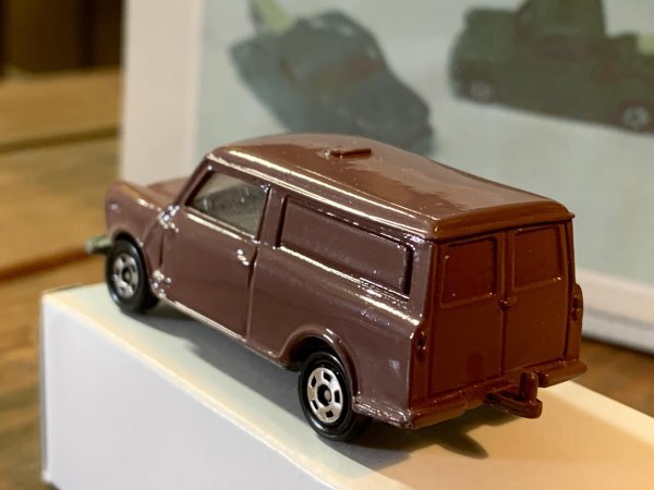 ミニクーパー mini cooper TRAFFIC TOM/04 ミニ ミニバン チョコレートブラウンの画像3