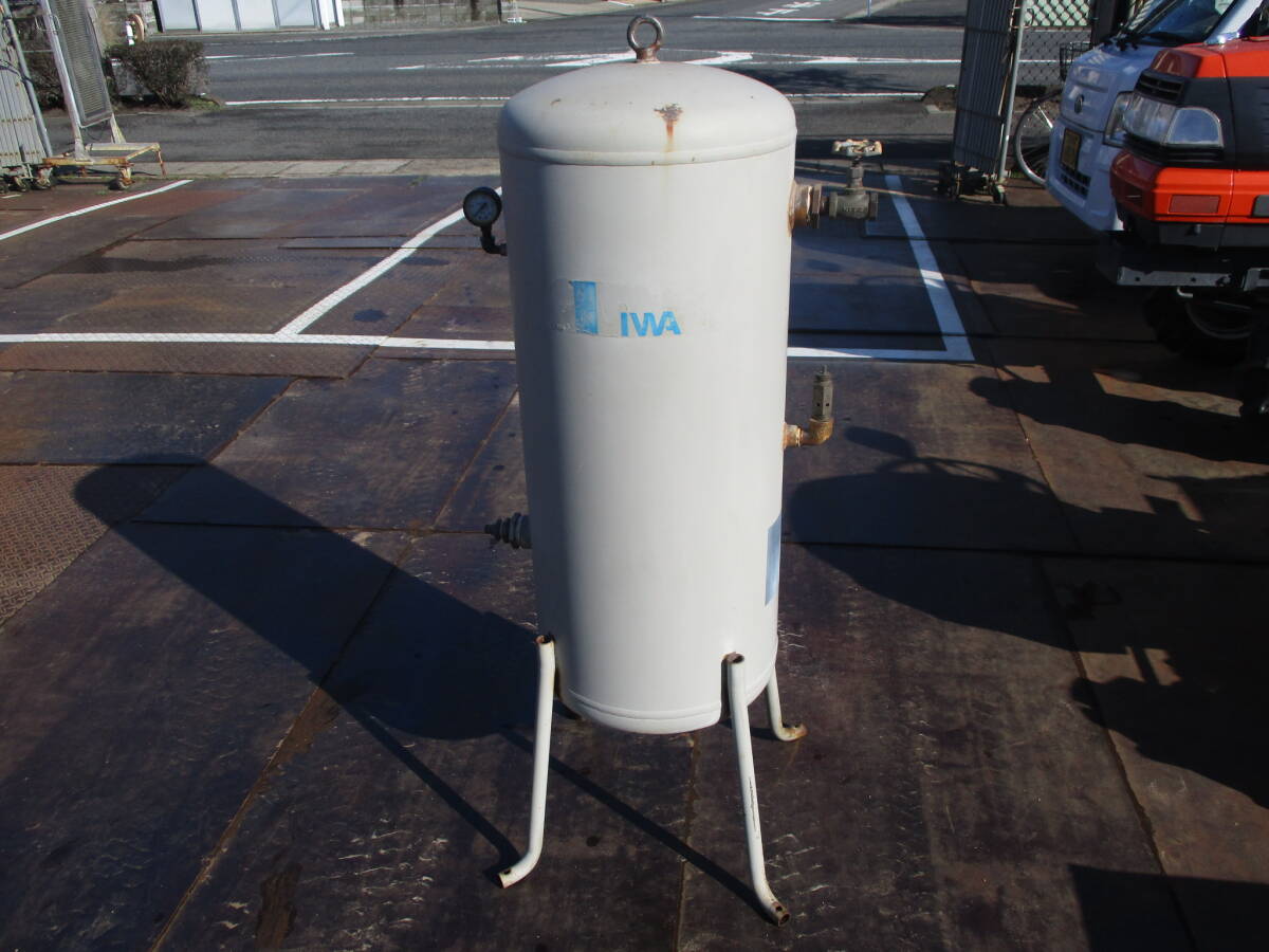 アネスト岩田 エアタンク 100L程度? 空気タンク 予備タンク イワタ アネスト岩田 エアタンク 100L程度? 空気タンク 予備タンク イワタ