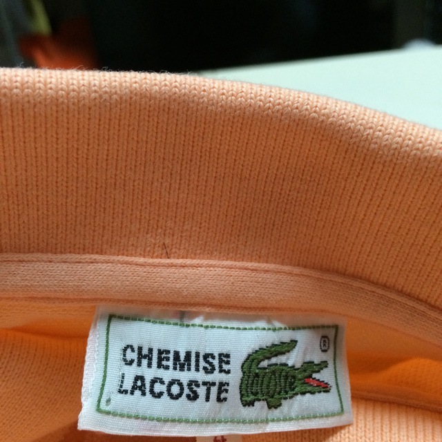 美品 CHEMISE LACOSTE ラコステ 半袖ポロシャツ サイズ４ 淡いオレンジ色 単色 無地 鹿の子生地 サイドスリット _本体色に近い