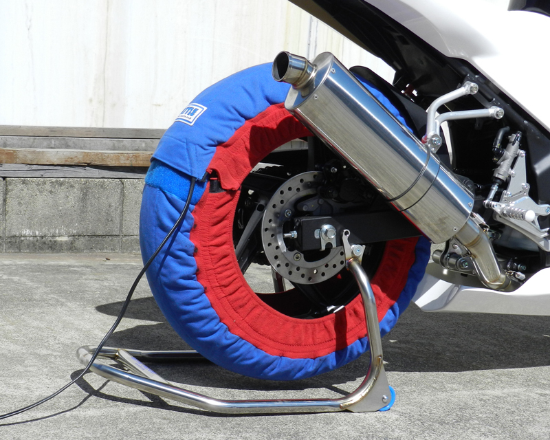 リヤスタンド用 アルミボス　ZXR750R ZXR400R ZXR250R ZX-7RR ZX-4RR ZX-25R Z400RS Z650RS Z750S Z750RS Z800 Z900RS Z1000R Ninja1000SX_イメージ画像（使用例）