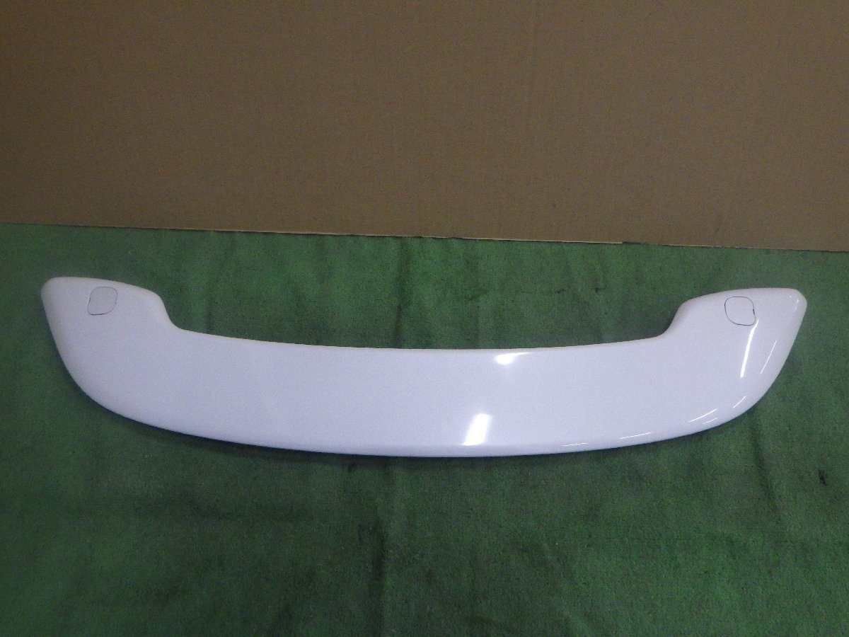  Toyota KGJ10/NGJ10 IQ* Heisei era 21 year * back door spoiler * Wing * feather * aero *070 pearl white *Y22670*S289