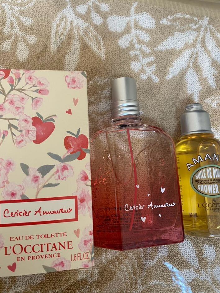 ロクシタン OCCITANE チェリーストロベリー オードトワレ アーモンドモイスチャライジングシャワーオイル_画像1