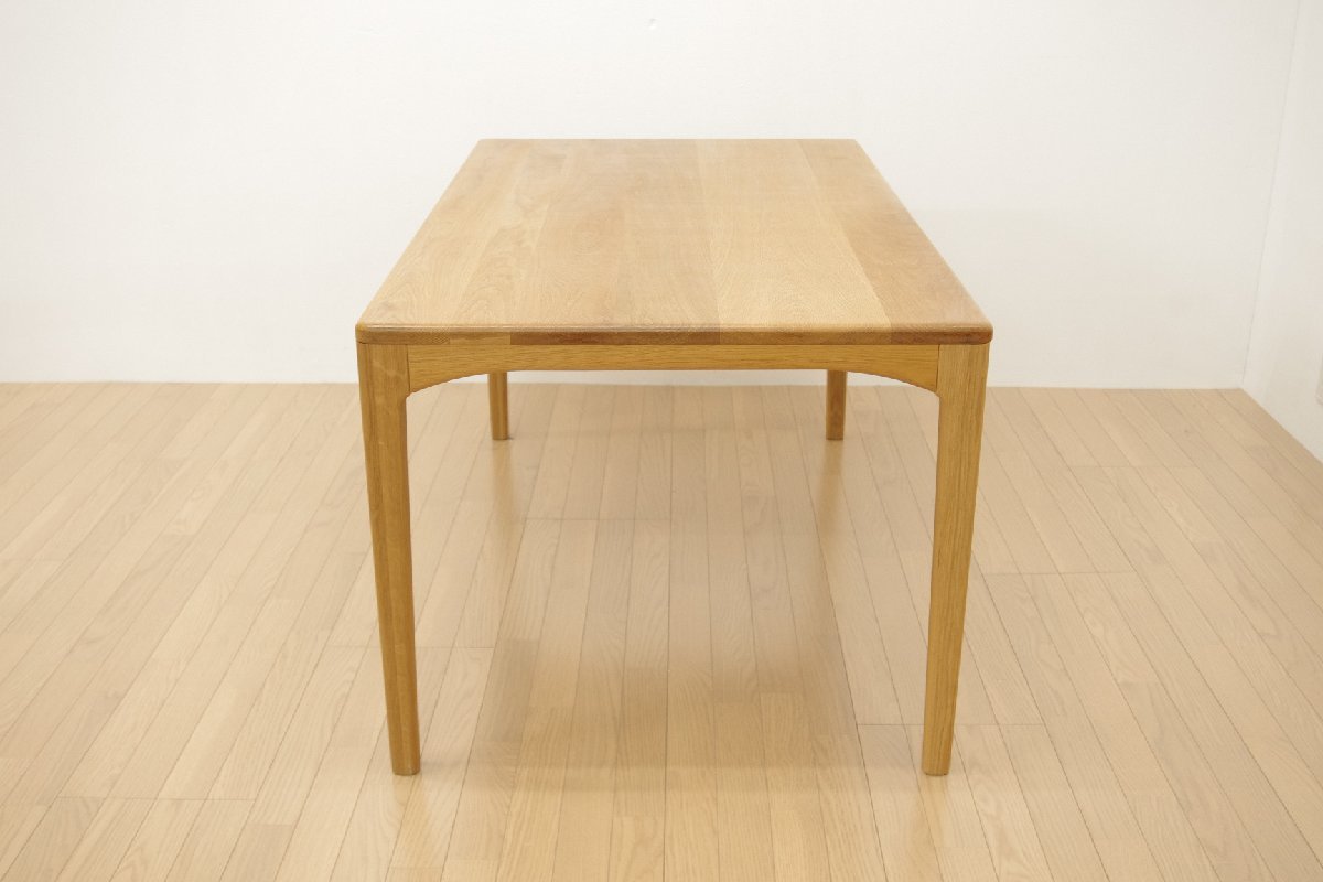 美品 SiKI シキファニチア ダイニングテーブル ノース North D-table オーク無垢材 W140 食卓 4人掛 北欧スタイル ナチュラル シンプルの画像3