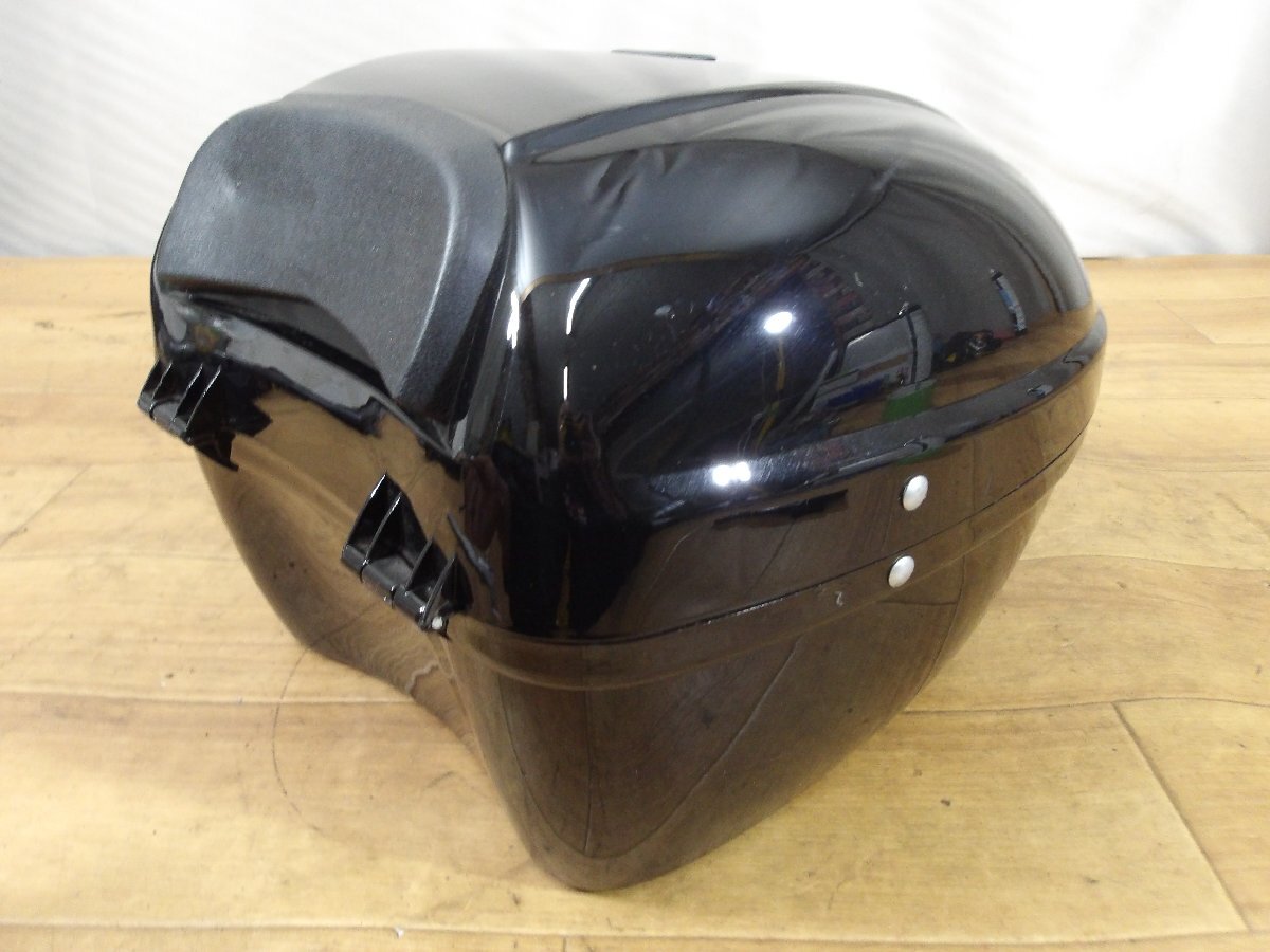 未使用保管傷あり　岡田商事　ミニバイクボックス　小型リアボックス　サイズは写真にあります。_画像3