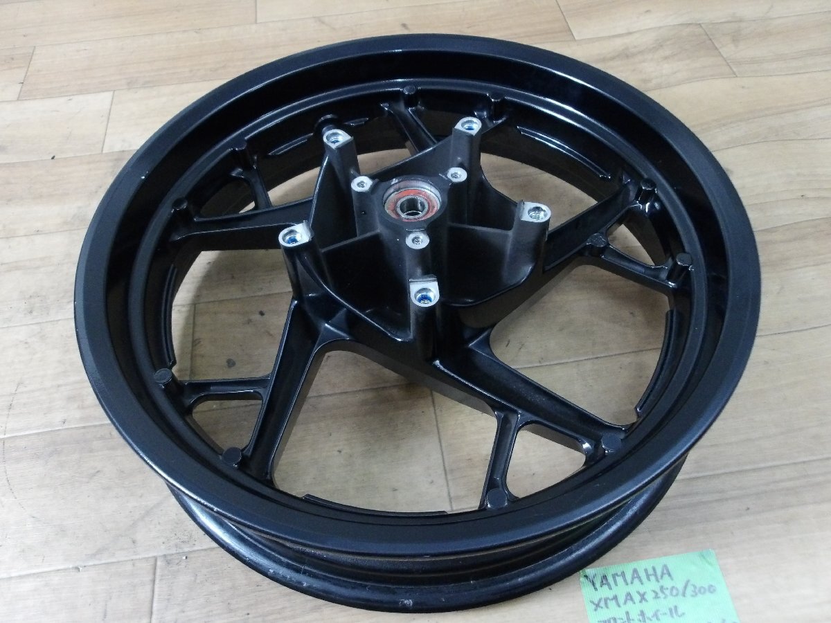 中古現状入庫　程度良好　ヤマハ純正　X-MAX250/300用フロントホイール 15M/CXMT/3.50 100売り切り_画像1