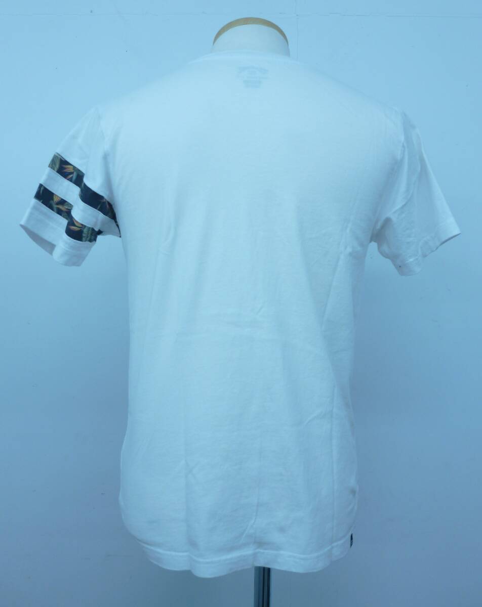 BILLABONG ビラボン メンズ Sサイズ 半袖 Tシャツ 白 ジャングル ブランドロゴ ワンポイント 綿100％ Y-167_画像3