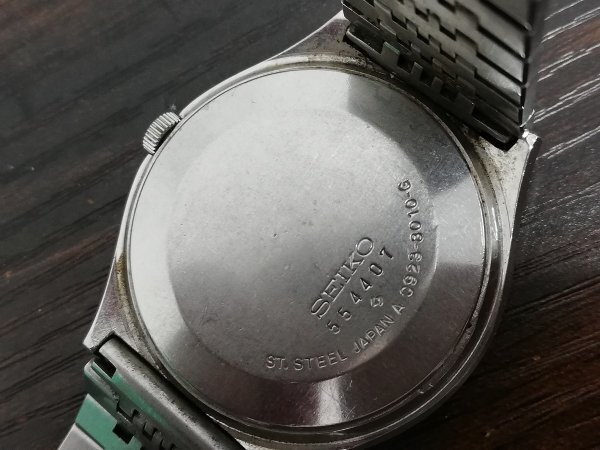 0302T67　腕時計　ジャンク品　おまとめ6点　DIESEL　RADO　CONCRET　など_画像10