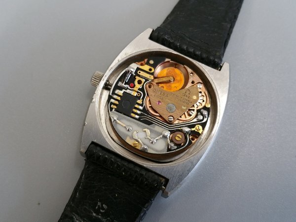 0303S56　時計　腕時計　ジャンク品　おまとめ　OMEGA オメガ　※裏蓋無しあり_画像9