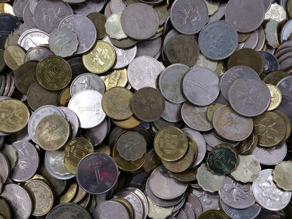 0304S58 世界のコイン 硬貨 香港 1ドル 50セントなど おまとめ ※ｇ＝計量容器の重さ除くの画像6