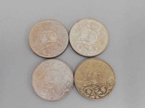 0304B50　世界のコイン　イギリス　エリザベス女王　チャールズ皇太子　など　おまとめ　※状態の悪いもの含む・追加画像有り_画像6