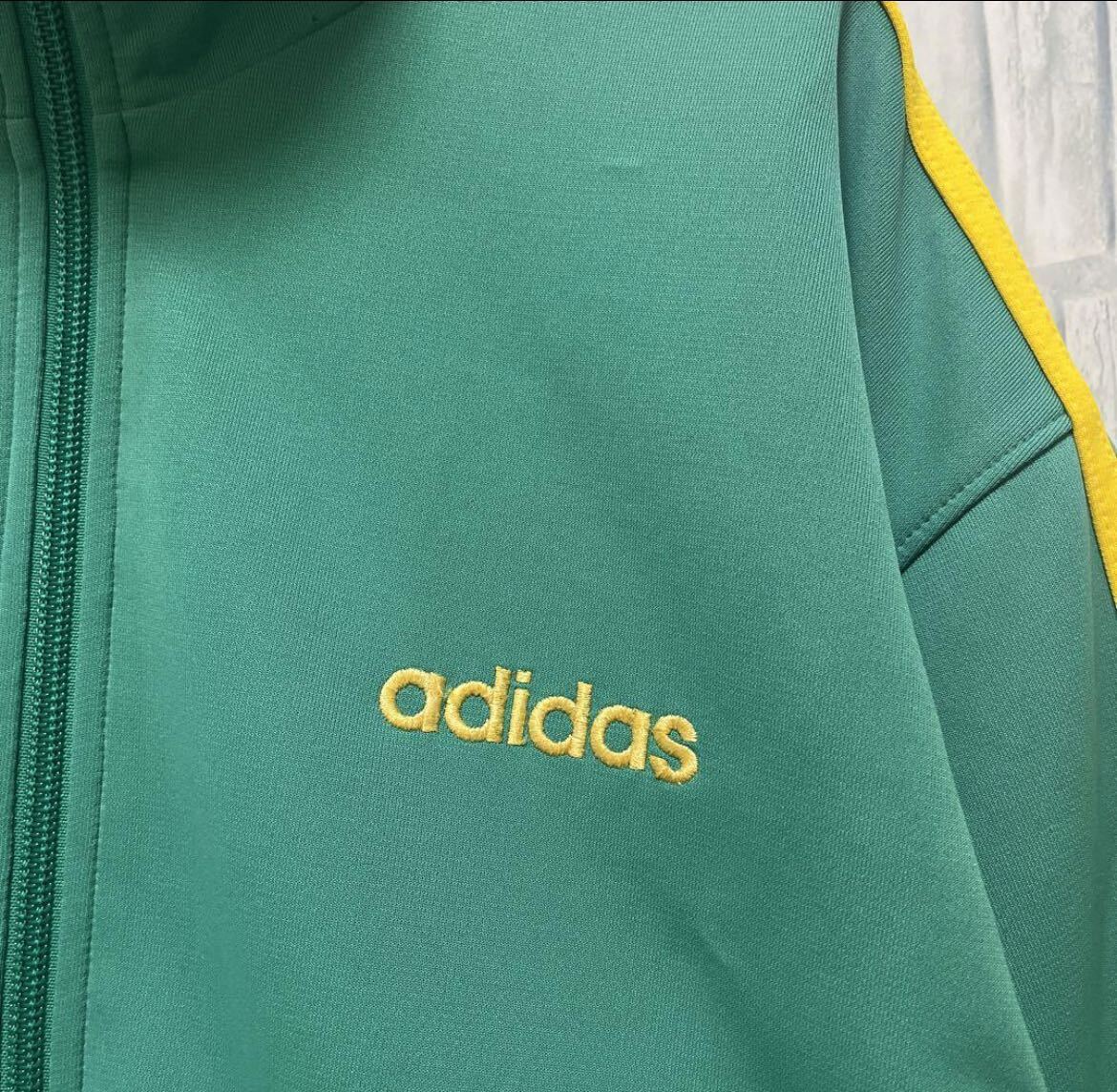 adidas アディダス ジャージ 上 トラックジャケット 00s 2000 adidas アディダス ジャージ 上 トラックジャケット 00s 2000