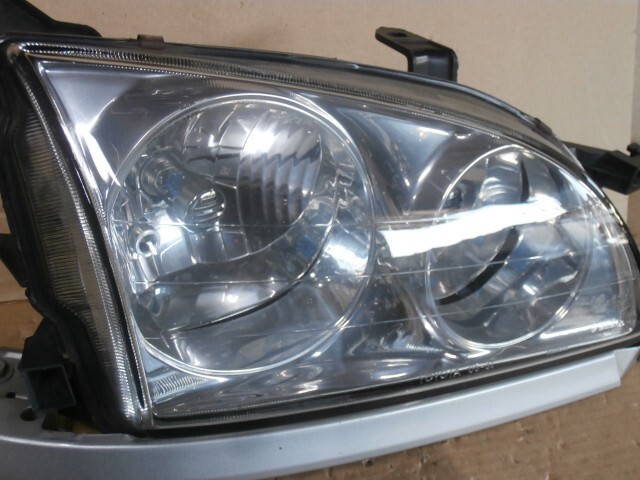 [070535] Caldina AT211G right head light 81110-0W010 * rare *