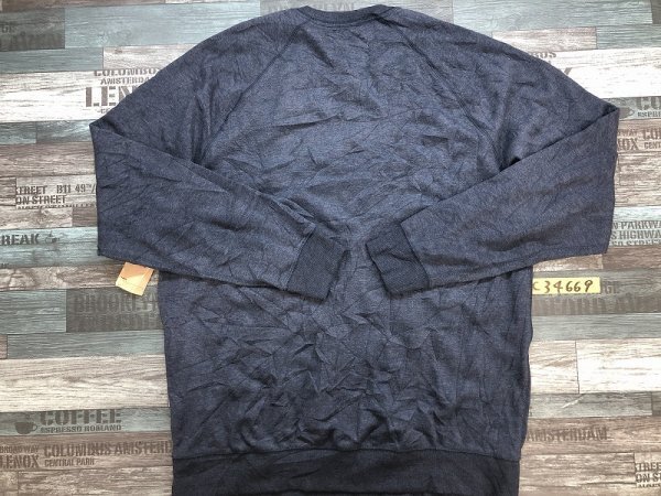 新品！Levi's リーバイス メンズ 裏起毛 シワ加工 ラグラン スウェットトレーナー 大きいサイズ XL ネイビー_画像3