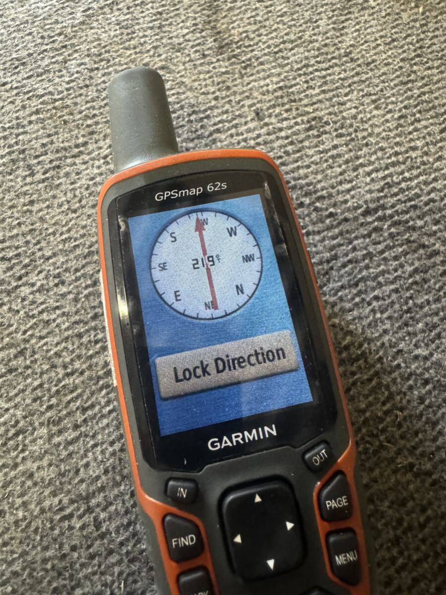 GPSmap 62s 電池で通電のみ、その他確認方法分からないですから、現状品未確認ジャンク品部品取りの画像6
