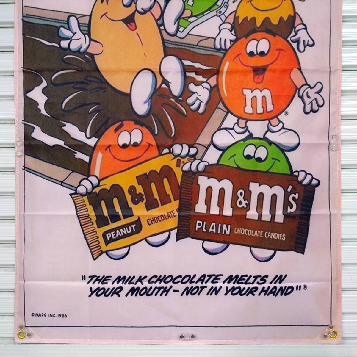 M&M's フラッグ P327 バナー 旗 BIGバナー USAポスター チョコレート インテリア雑貨 ガレージ雑貨 エムアンドエムズ キャラクターグッズ_画像7