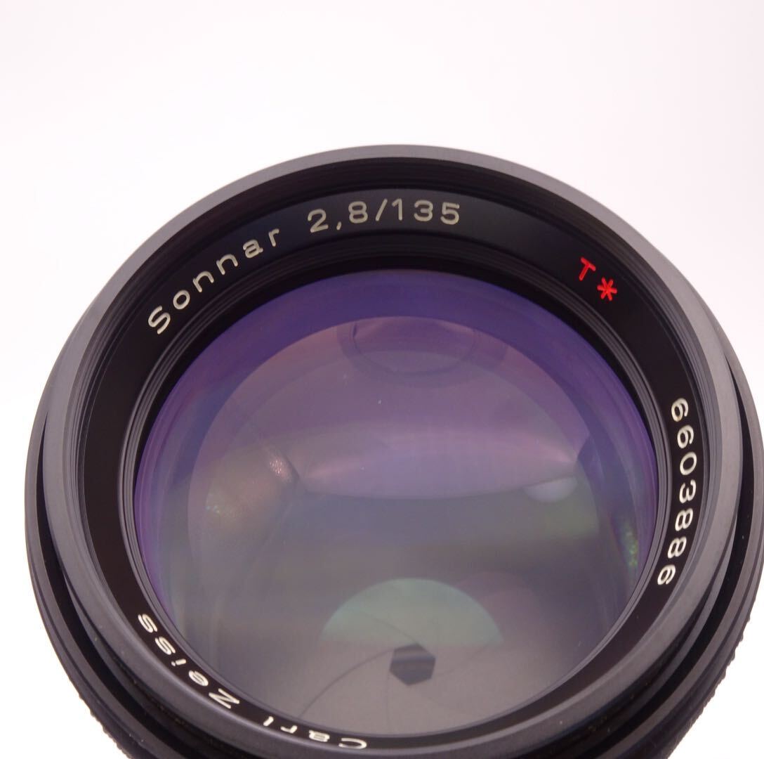 【美品】 CONTAX CarlZeiss Sonnar T＊ F2.8 135mm 単焦点レンズ コンタックス カールツァイス 中望遠レンズ _画像2