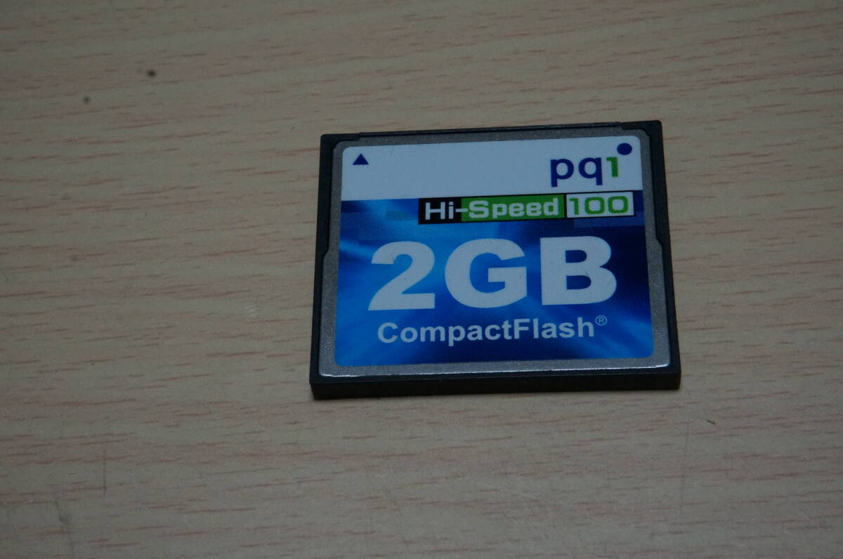 SANWA Compact Flash Card Adapter ２GBのCF付きの画像3