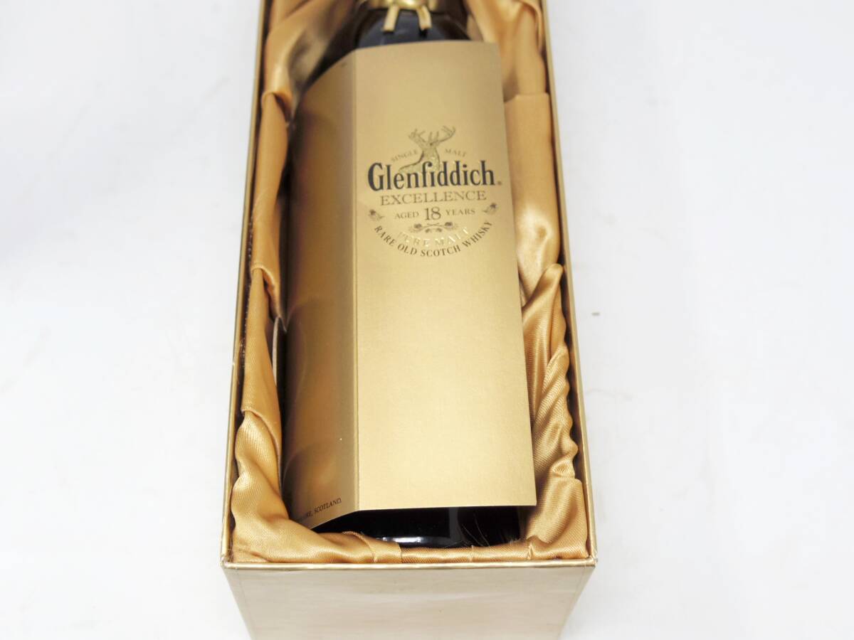 未開栓 Glenfiddich グレンフィディック 18年 700ml 43％ エクセレンス 箱入り 古酒 ウイスキー スコッチ_画像6