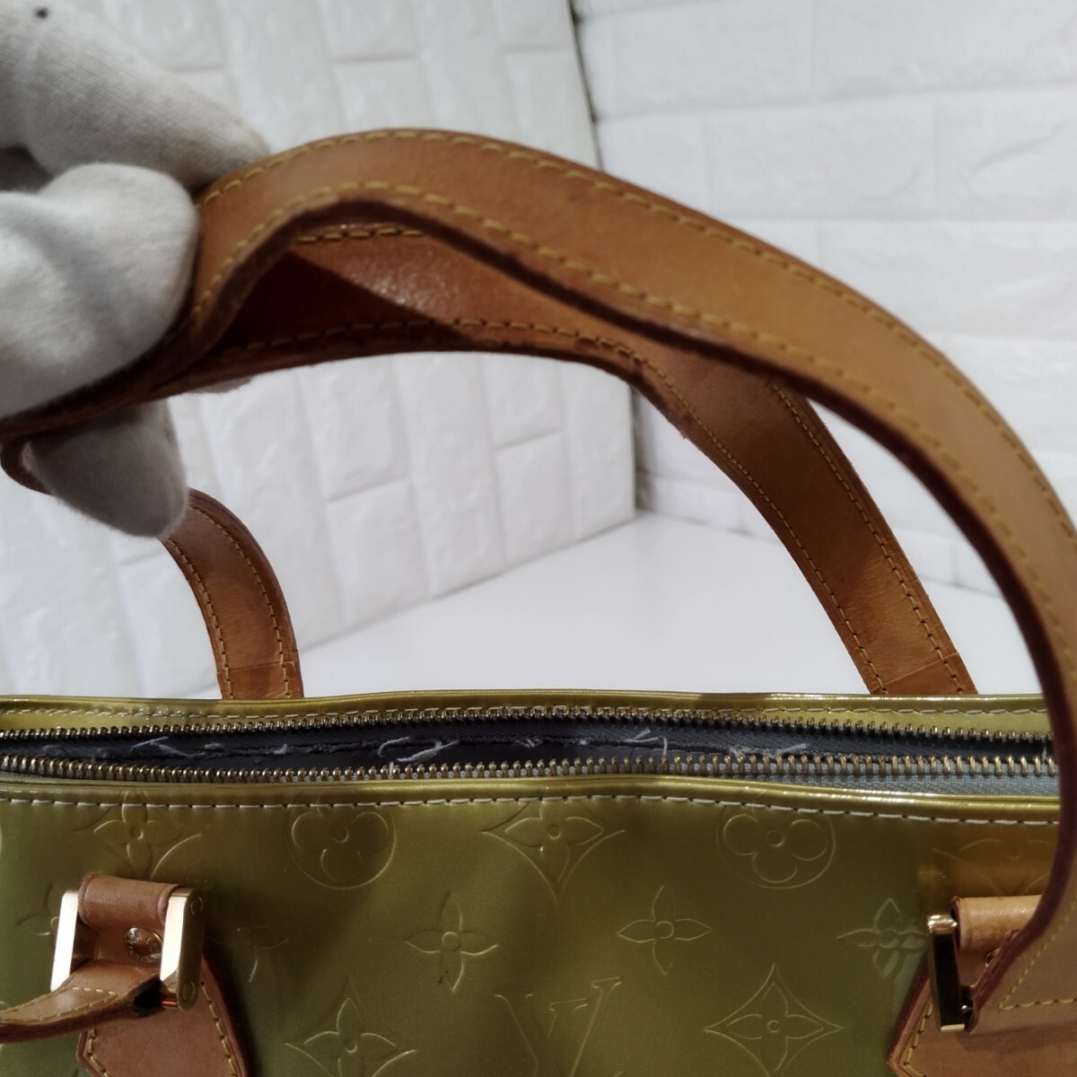 ♪ルイヴィトン　LOUISVUITTON　トートバッグ　ヒューストンモノグラム　型番M91053　シリアルCA1020 パテントレザー　イエロー系_画像6