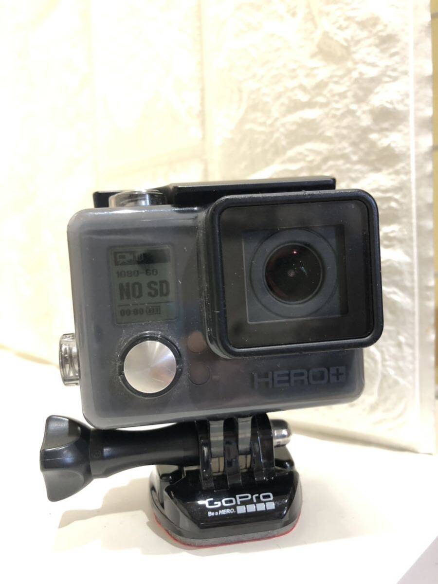 〒 GoPro HERO+ ゴープロ ウェアラブルカメラ Wi-Fi CHDHC-101 シリアルC3191024792234 通電確認済み アクションカメラ ブラック 取説ありの画像2