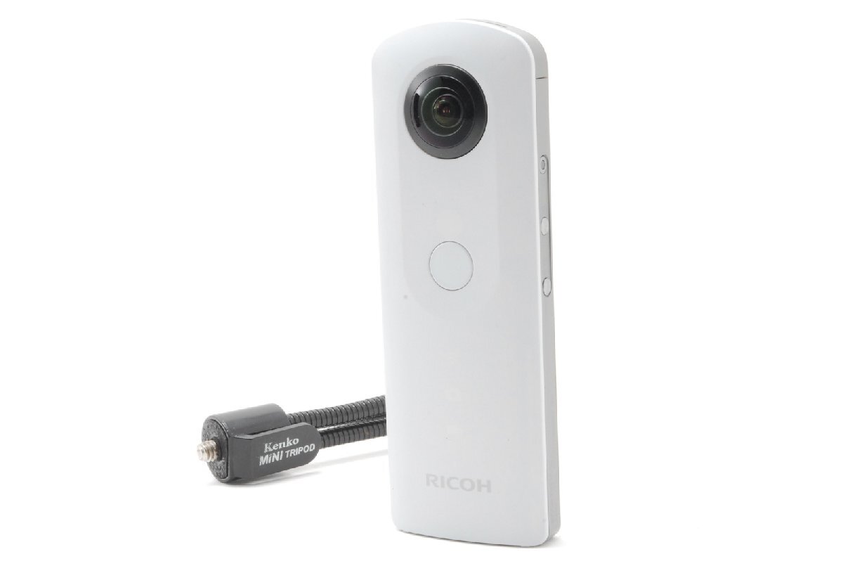 ワンショットで全天球イメージを撮影できる360°カメラ「RICOH ワンショットで全天球イメージを撮影できる360°カメラ「RICOH