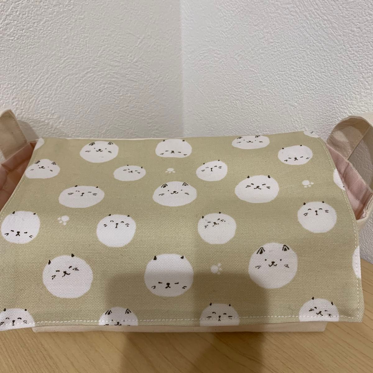 ふた付き布バスケット　ハンドメイド　ねこ