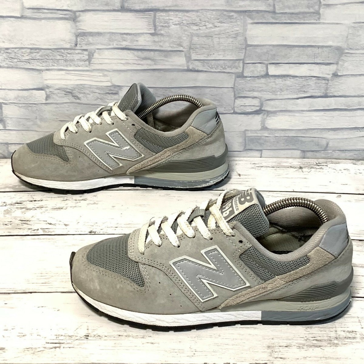 R5788bE New Balance996 ニューバランス996 スニーカー グレー レディース 22cm スウェード メッシュ 軽量 小さいサイズ 靴 CM996GR2_画像2