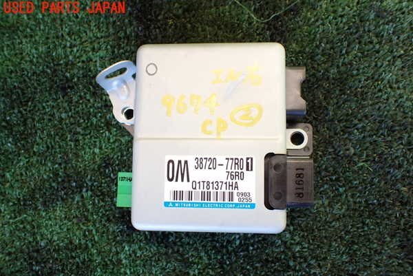 5UPJ-96746147]ジムニー(JB64W)コンピューター2（パワステコンピューター） 中古