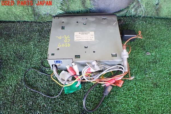 5UPJ-95976480]パジェロ(V46WG)CDプレーヤー 中古の画像3