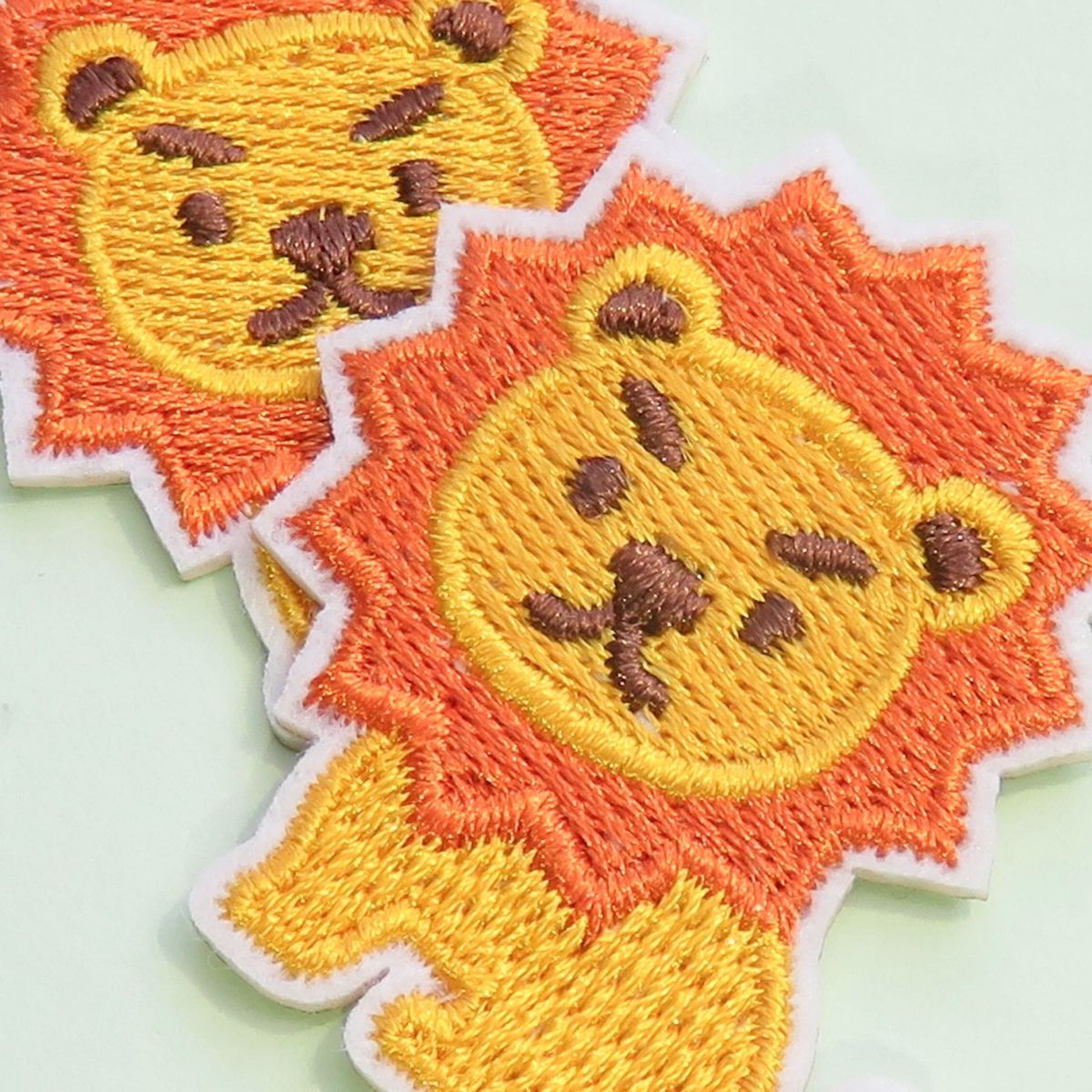 ライオン 刺繍 アイロン ワッペン アップリケ 動物 アニマル 2403 手芸用品 アレンジ patch パッチ