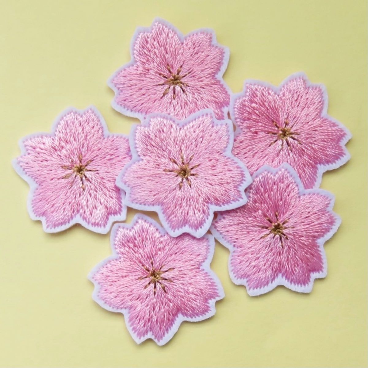 【6枚セット】桜 刺繍 アイロン ワッペン アップリケ 和風 レトロ ミニ　手芸用品　アレンジ　パッチ sakura