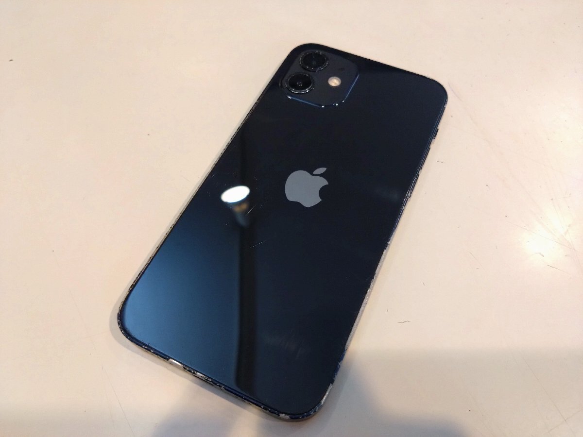 SIMフリー☆Apple iPhone12 256GB ブラック 中古品 本体のみ☆_画像2