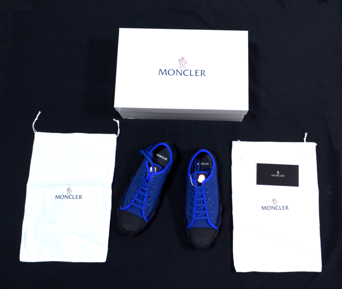 未使用品 新品級 化粧箱付 MONCLER モンクレール スニーカー size 40 25cm~25.5cm程度 メンズ カジュアルに 靴 ローカット オールシーズン_画像1