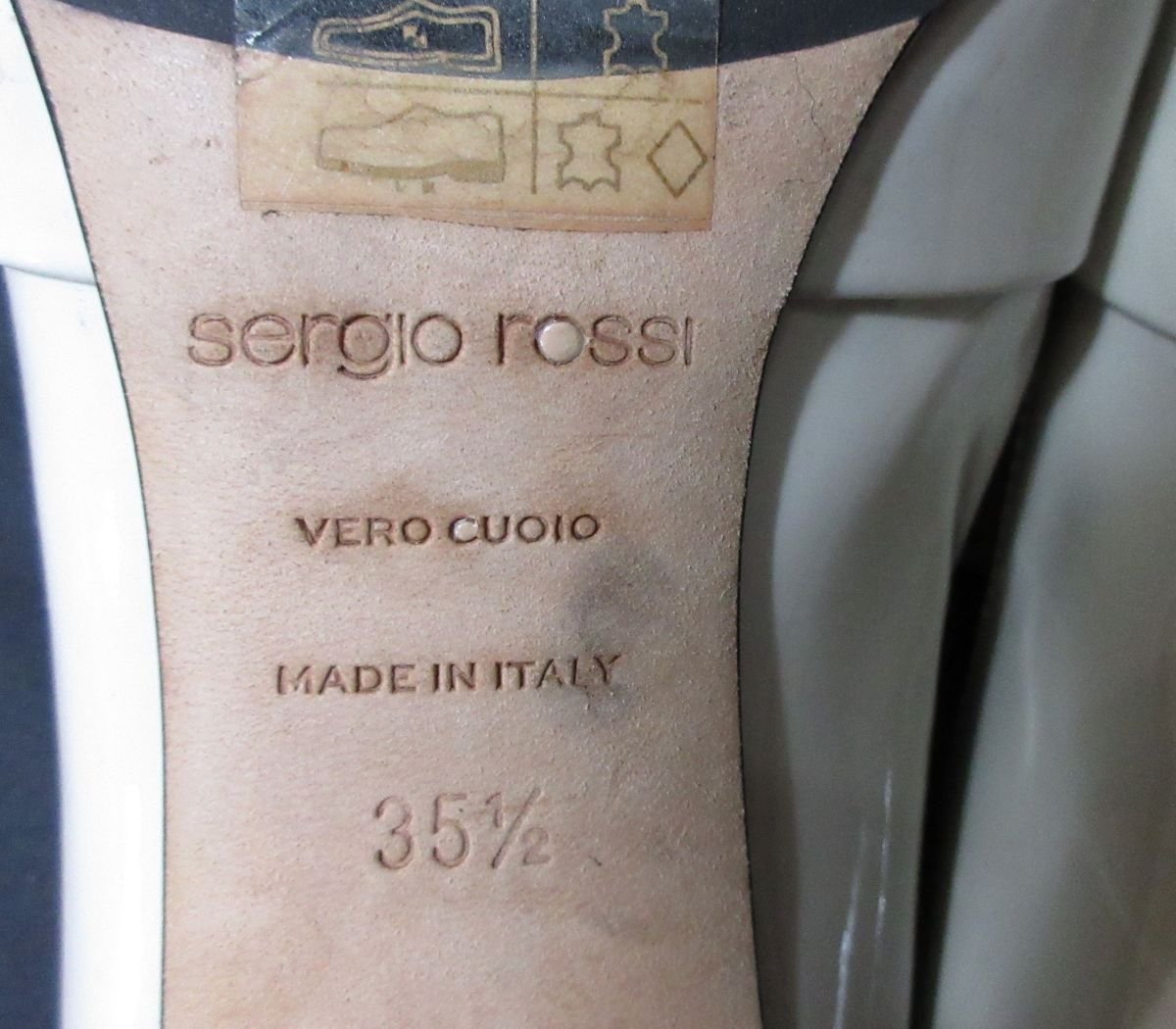ほぼ美品 Sergio Rossi セルジオロッシ SR プリンス スクエアトゥ エナメル ローファー パンプス A86680 サイズ35.5 23cm相当 アイボリー_画像10
