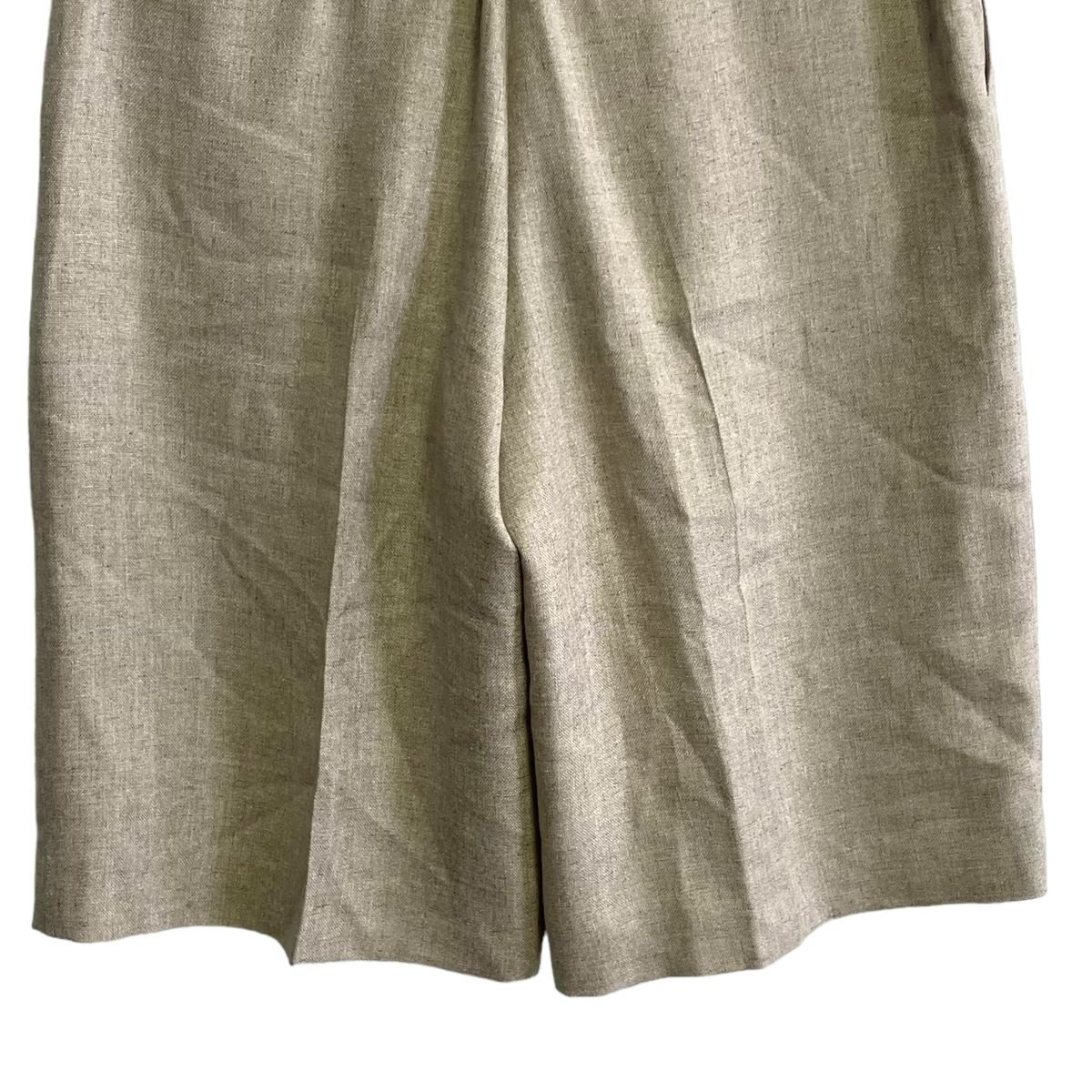 美品 22SS Mame Kurogouchi マメクロゴウチ Triacetate Half Length Suits Trousers タック ショートパンツ ショーツ 1 ベージュ_画像6