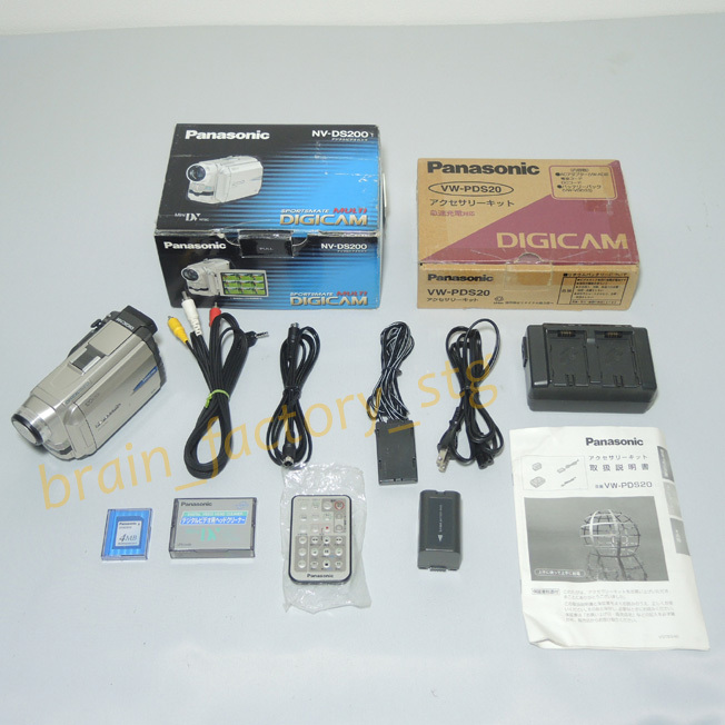 Panasonic / Mini DV Digital Video Camera NV-DS200 (с лентой очистки головы) / Tube ZJFQ