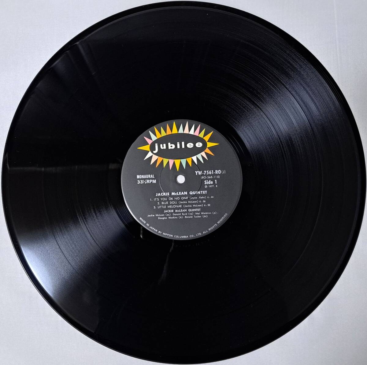 THE JACKIE MCLEAN QUINTET : ジャッキー・マクリーン 帯なし 国内盤 中古 アナログ LPレコード盤 1977年 MONO / YW-7561-RO M2-KDO-1416_画像3
