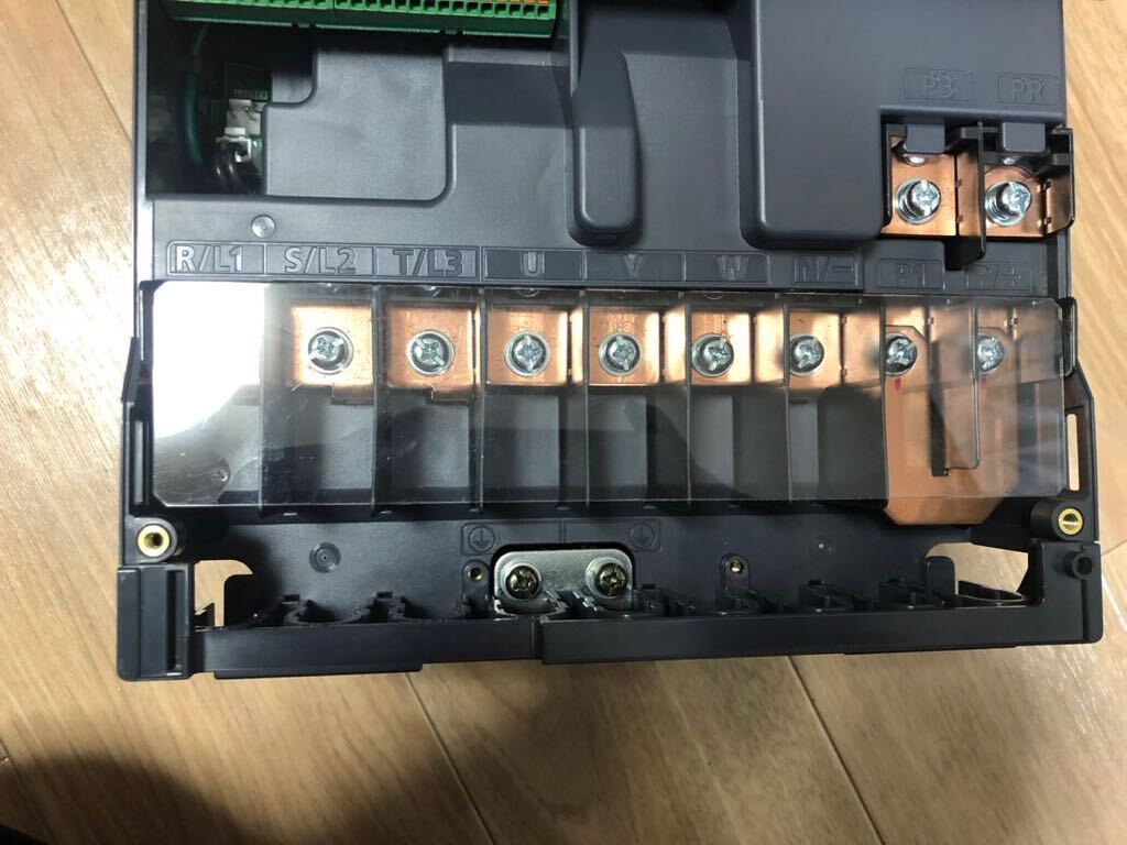 新品無箱未使用保管品三菱電機 FR-A820-15K動作保証 [インボイス 新品無箱未使用保管品三菱電機 FR-A820-15K動作保証 [インボイス