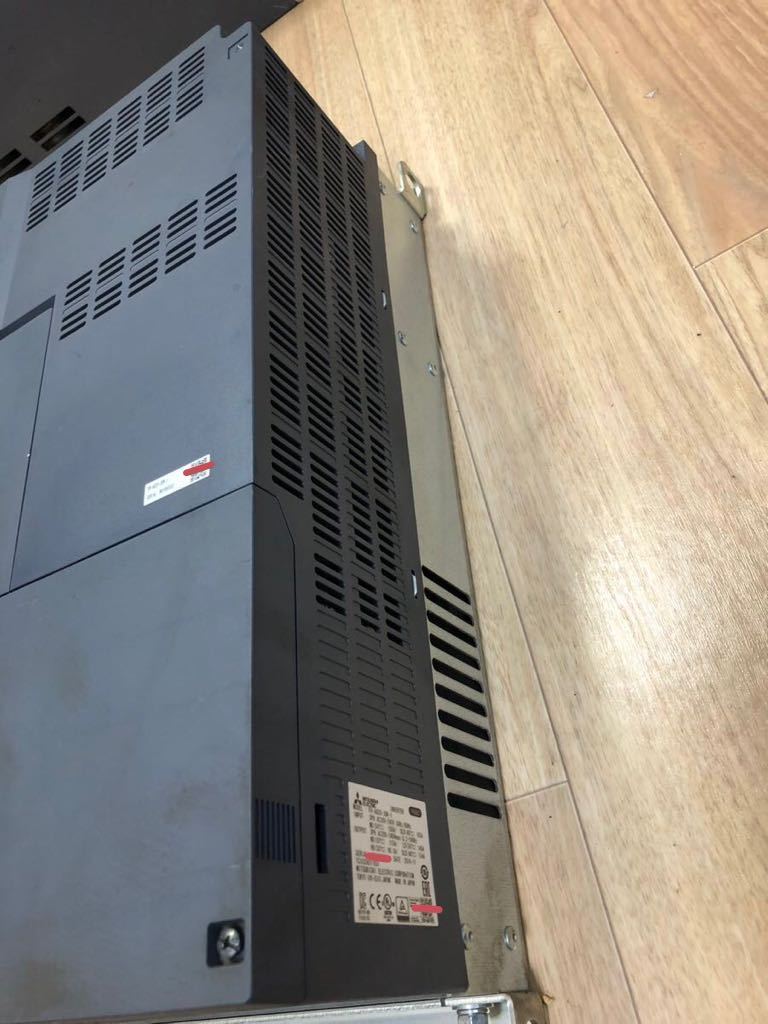 中古(動作確認済み)三菱電機 MITSUBISHI インバーター FR A820 中古(動作確認済み)三菱電機 MITSUBISHI インバーター FR A820