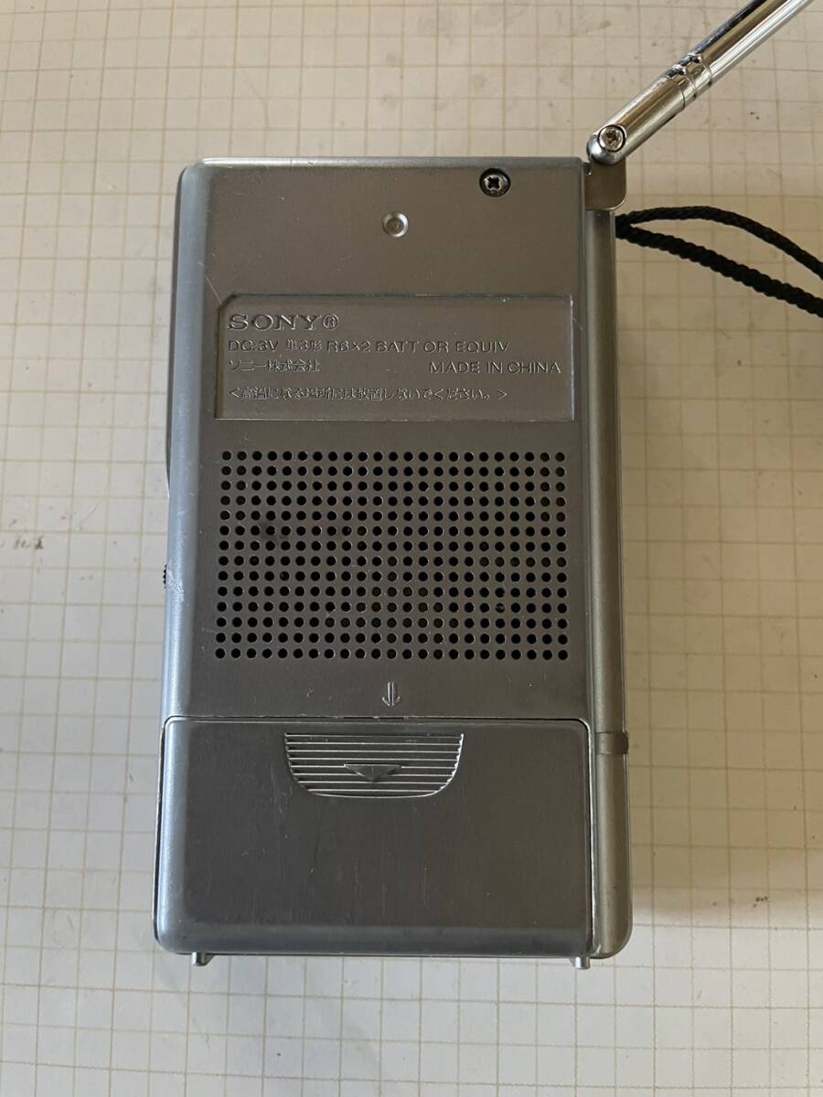 SONY ICF-P21 中古動作品 難有 アンテナ先端折れの画像3