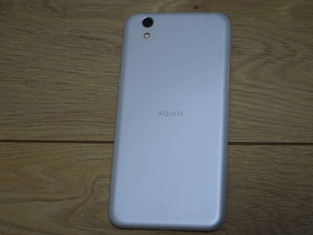 SHARP AQUOS sense SH-01K　本体のみ_画像2