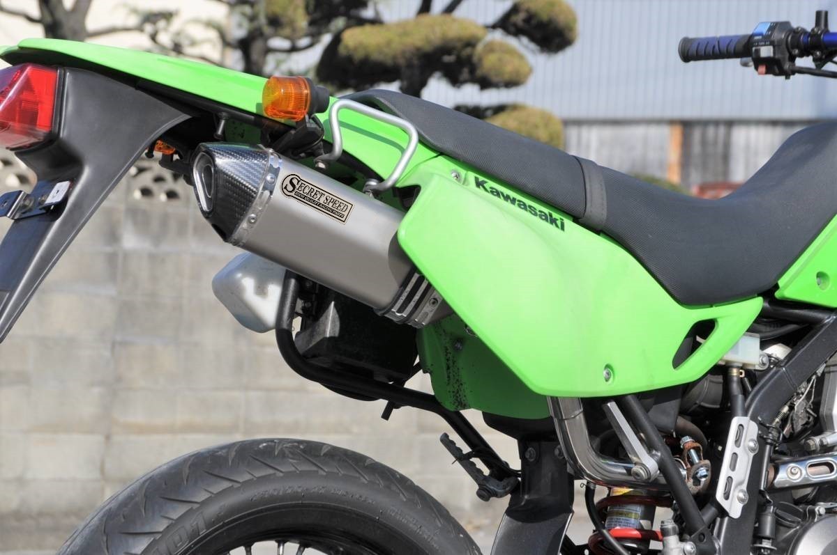 SECRET SPEED★カワサキ Dトラッカー250/KLX250 キャブ車専用　スリップオンマフラー ドライカーボン モタード KAWASAKI_画像3