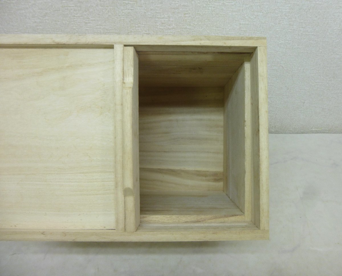 10282* rice chest 5kg. rice stocker rice preservation box *