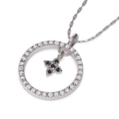 セール 登場から人気沸騰 33073円 ブラックダイヤモンド(黒ダイヤ) 18k クロス ネックレス ゴールド